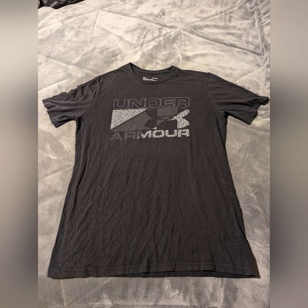 Men's Underarmour‎ Tshirt